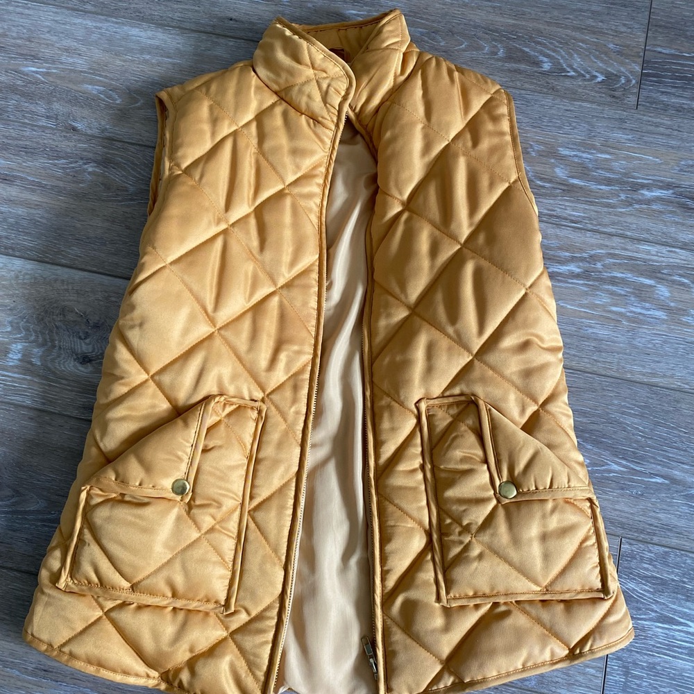 Betsy Boutique mustard vest